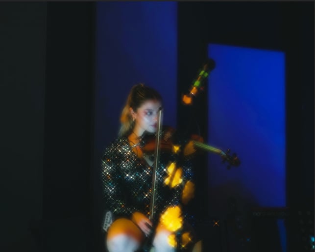 Gallery photo 1 of Anny - Violinist for every occasion