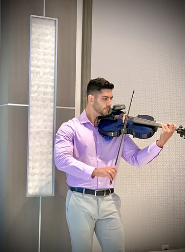 Gallery photo 1 of Live Strings Miami