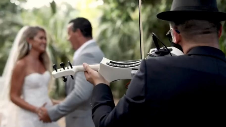 Gallery photo 5 of Frank Lima - Violinist for Weddings & Events