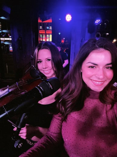 Gallery photo 6 of Tera Nicole - Violinist/Fiddle Player