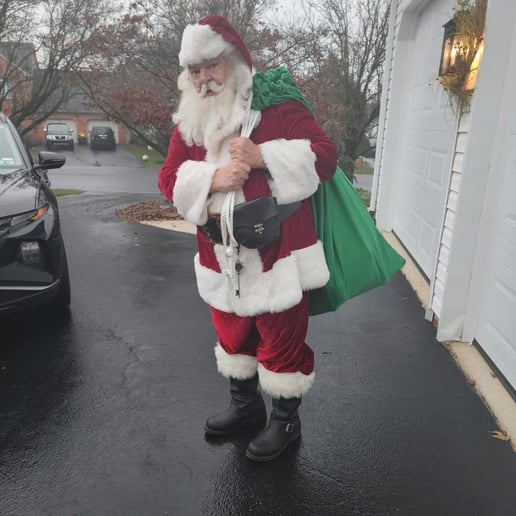 Gallery photo 8 of Visit from Santa