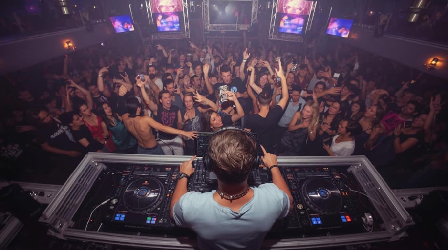 Gallery photo 3 of DJ & Videography Eliteventra DJs By Andy Aklein