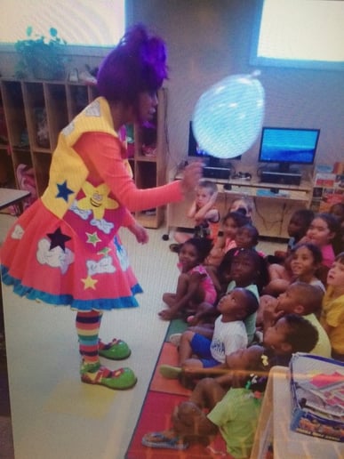 Gallery photo 5 of Vivi The Clown
