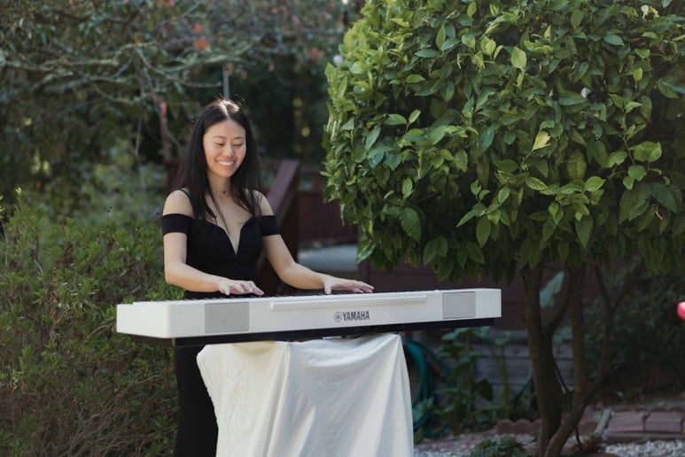 Gallery photo 4 of Vivian Kuang Piano