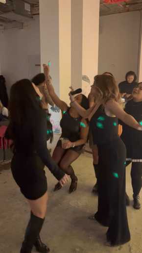 Gallery photo 1 of Vivid Aura Karaoke