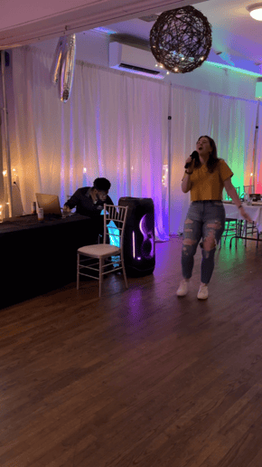 Gallery photo 12 of Vivid Aura Karaoke