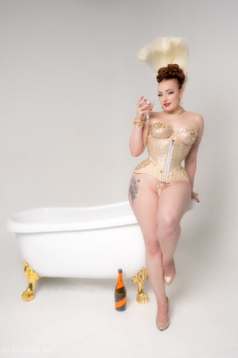 Gallery photo 2 of Vixie St. Claire