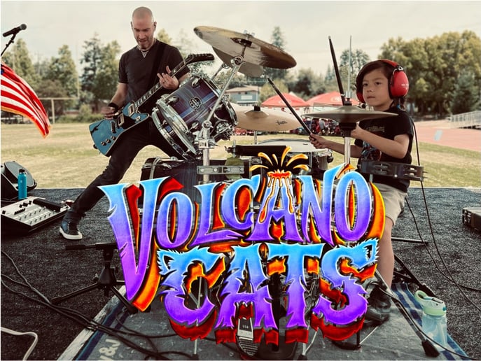 Gallery photo 1 of Volcano Cats