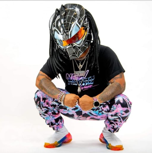 Gallery photo 1 of Von-T
