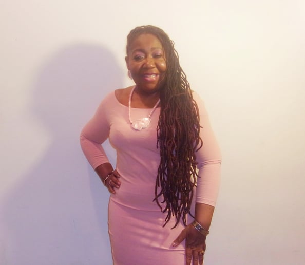 Gallery photo 4 of Vonnie S