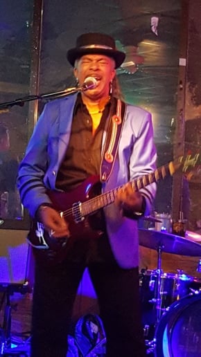 Gallery photo 7 of Vic Vaughan & Souled Out