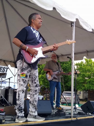 Gallery photo 13 of Vic Vaughan & Souled Out