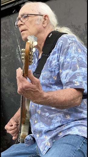 Gallery photo 17 of Vic Vaughan & Souled Out