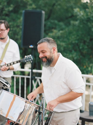 Gallery photo 8 of Waco Live Jazz & Tropical Entertainment