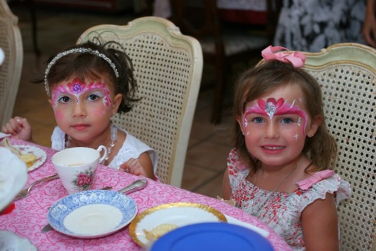 Gallery photo 32 of Wagner Events, Face Painting & Balloon Twisting