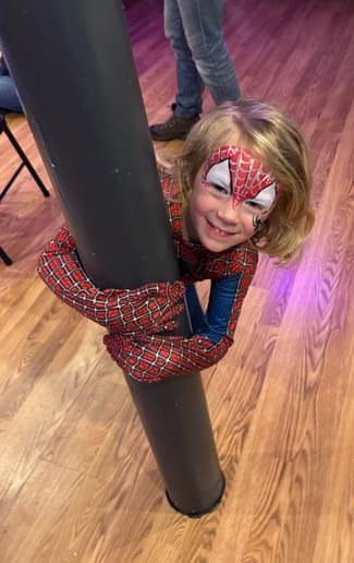 Gallery photo 3 of Wahi Face Painting &Balloon Twisting