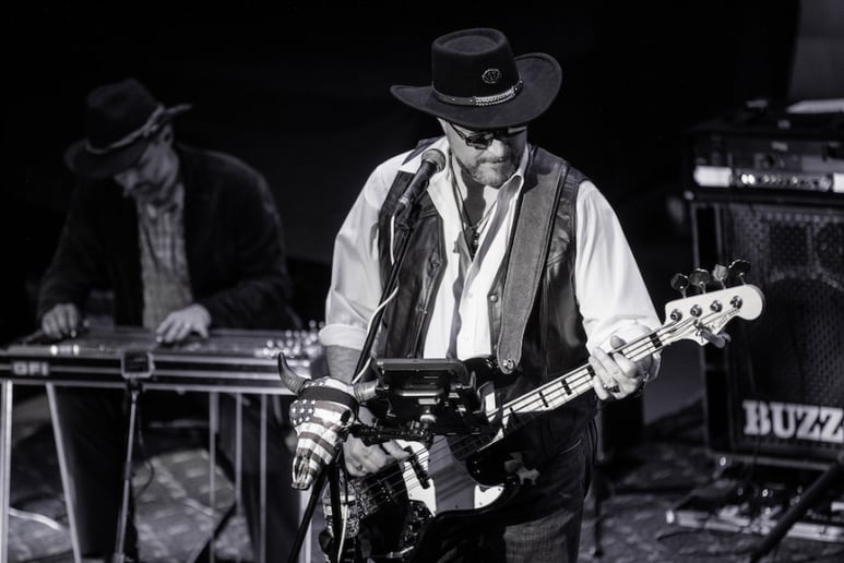 Gallery photo 4 of WailOn - Tribute to REAL Country Music