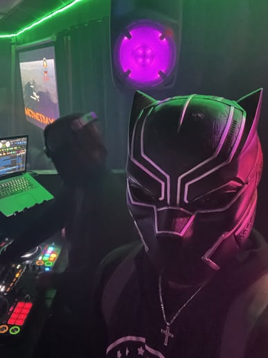 Gallery photo 3 of Wakanda the DJ