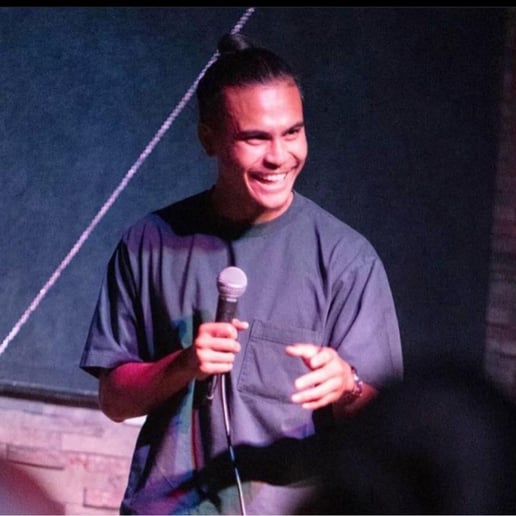 Gallery photo 1 of Wally hipolito