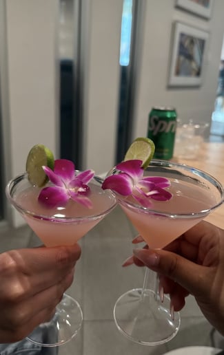Gallery photo 9 of Wanderlust Pours Mobile Bar Service