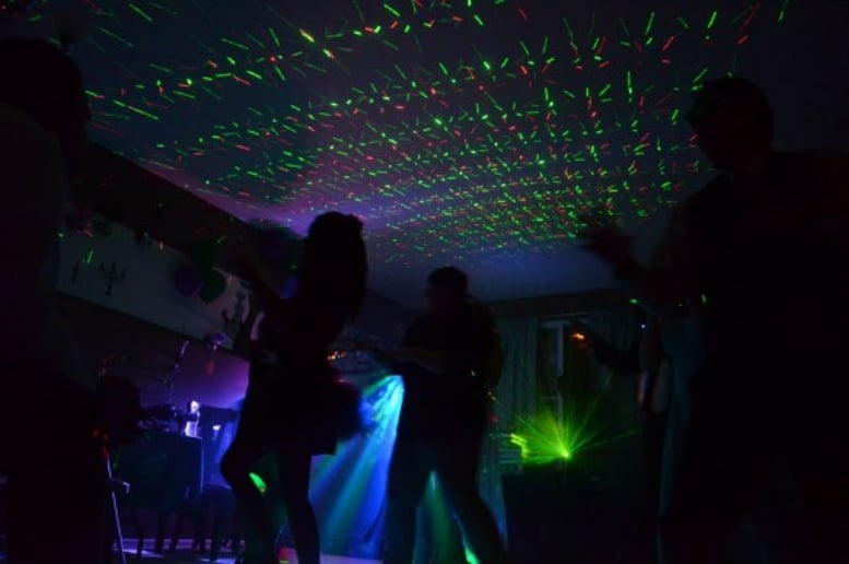 Gallery photo 9 of Warren's Mobile DJ Service
