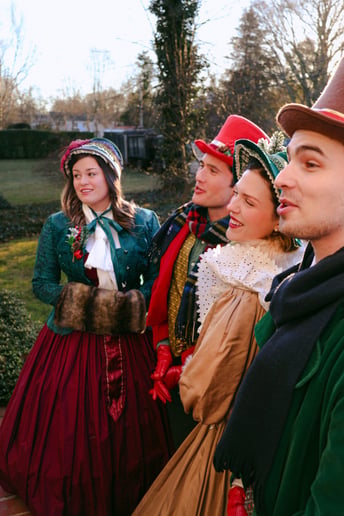 Gallery photo 6 of Washington St. Carolers