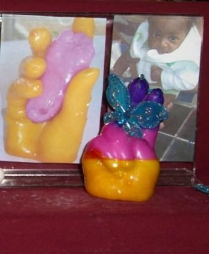 Gallery photo 3 of Wax Hands