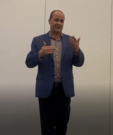 Gallery photo 4 of Wayne Clarke Speaker