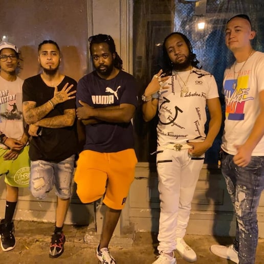 Gallery photo 1 of WazzyFree