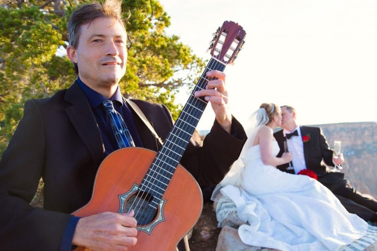 Gallery photo 1 of Brian David Guitarist