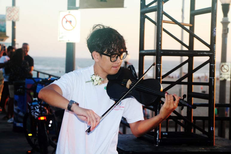 Gallery photo 8 of David Phung, Wedding Violinist