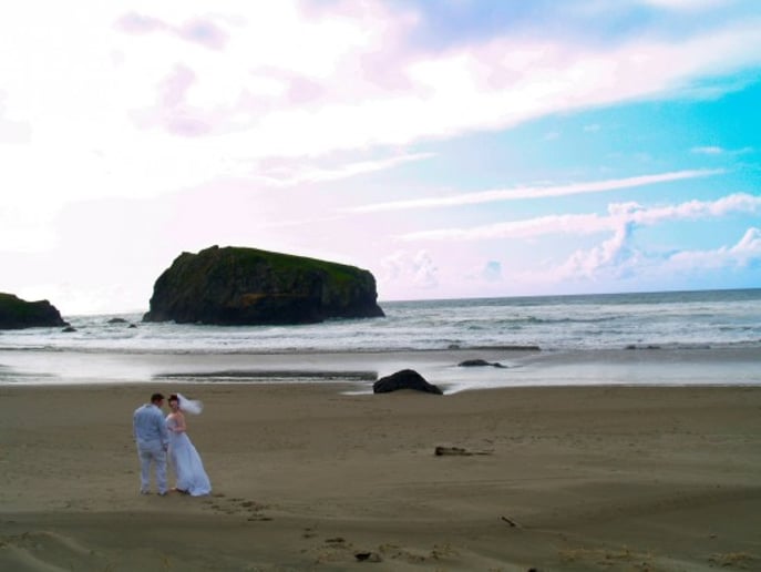 Gallery photo 2 of Weddings by Kristen