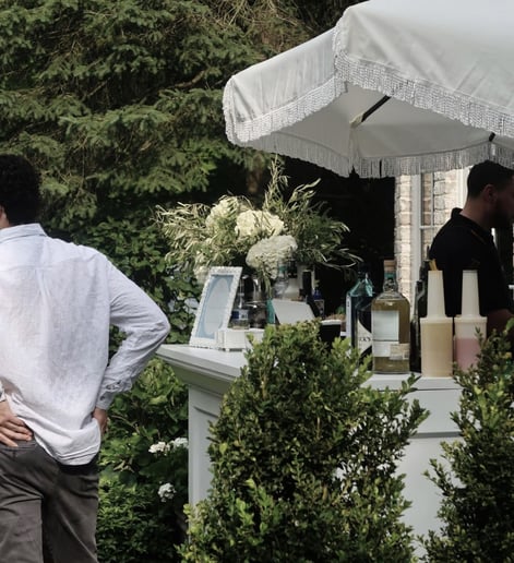 Gallery photo 7 of Wee Mixed Mobile Bartending