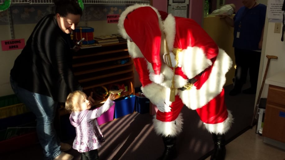 Gallery photo 2 of Wenatchee Santa