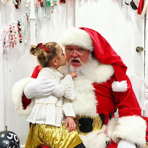 Gallery photo 6 of Wenatchee Santa