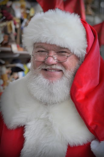 Gallery photo 7 of Wenatchee Santa