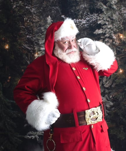 Gallery photo 3 of Simply Saint Nick