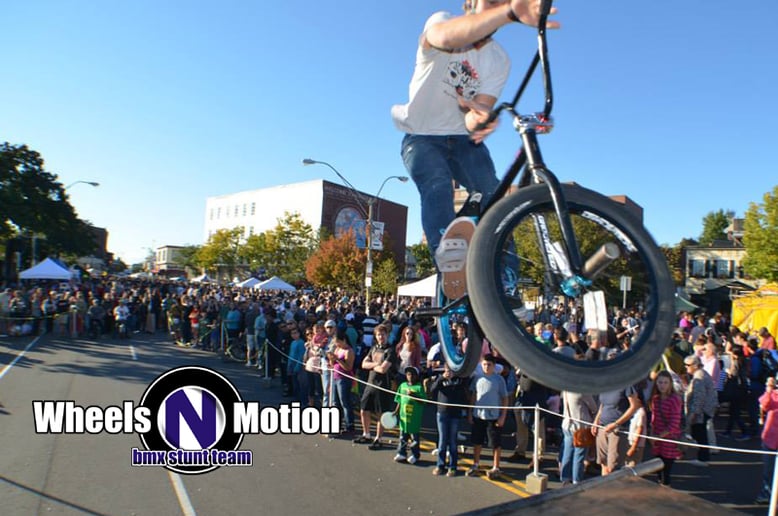 Gallery photo 4 of Wheels-N-Motion BMX Bicycle Stunt Shows