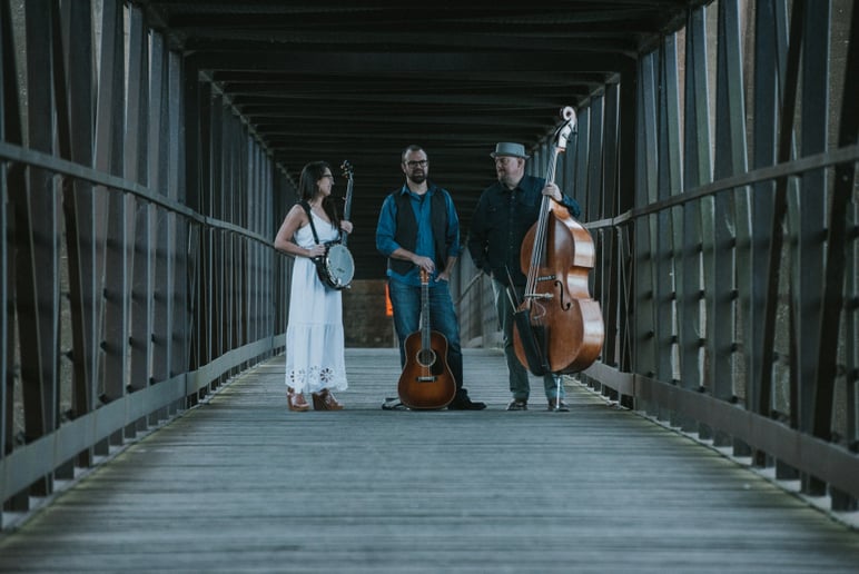 Gallery photo 3 of Wheels North (Bluegrass Trio)