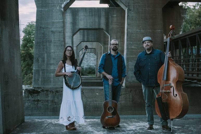 Gallery photo 4 of Wheels North (Bluegrass Trio)
