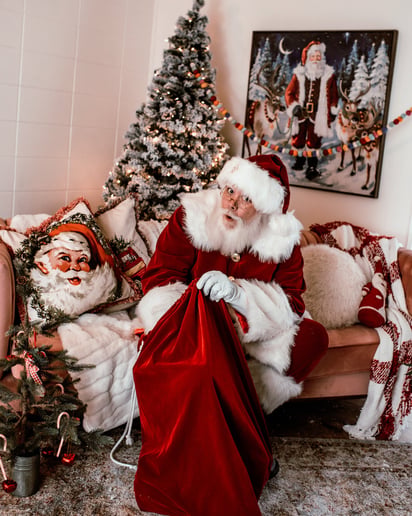 Gallery photo 5 of Whimsy Claus