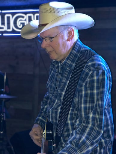 Gallery photo 2 of Whiskey Alibi