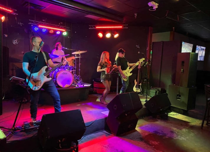 Gallery photo 3 of Whiskey Magnolia