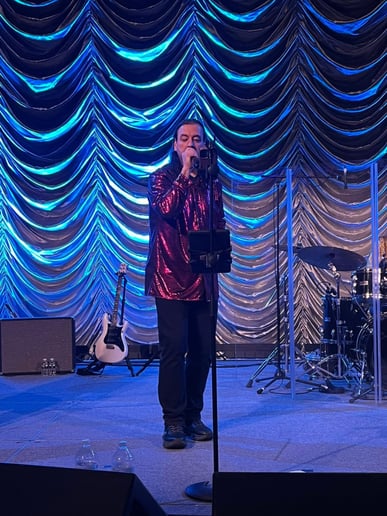 Gallery photo 42 of White Wedding Band