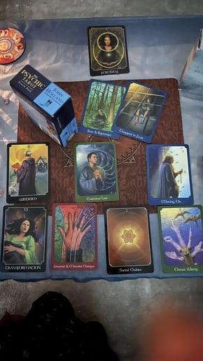 Gallery photo 21 of Whitney's Radiant Readings