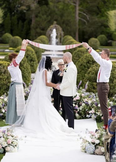 Gallery photo 1 of Why Knot Wed
