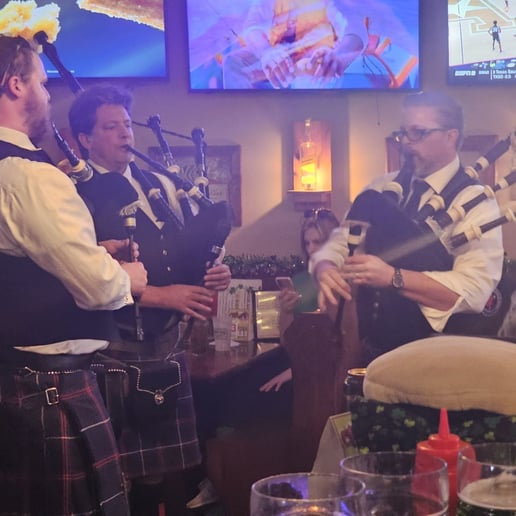Gallery photo 3 of Wichita Bagpiper