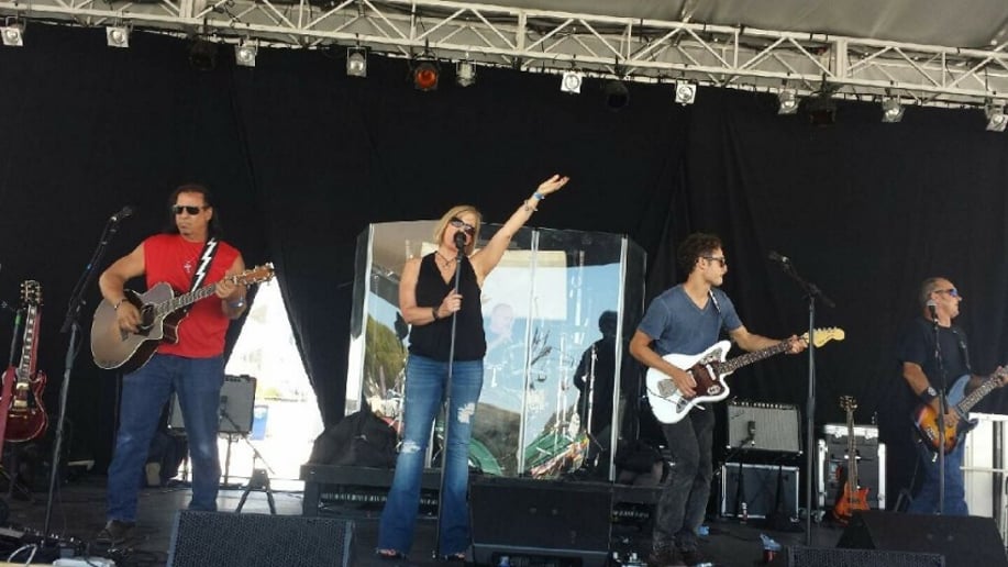 Gallery photo 7 of Wight Litening Band