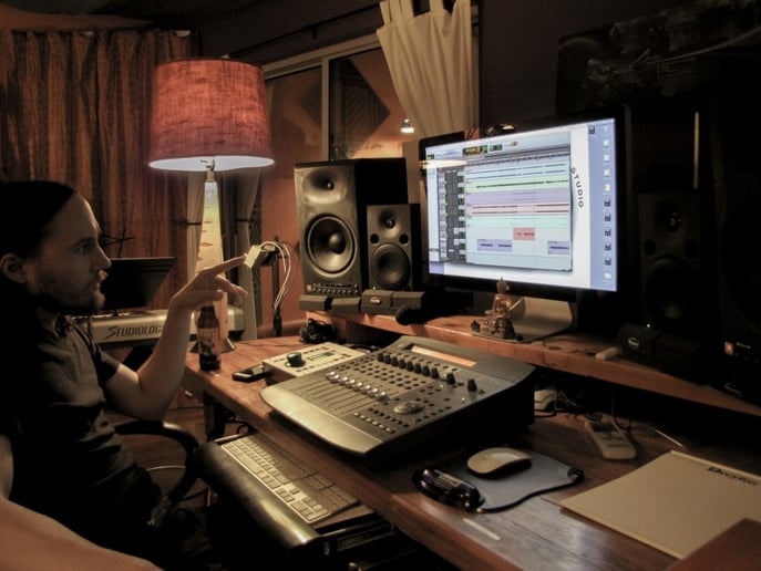 Gallery photo 1 of Wil Farr - Audio Engineer