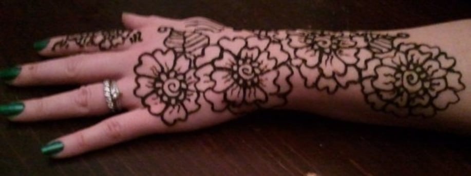 Gallery photo 2 of Wild Flower Artist